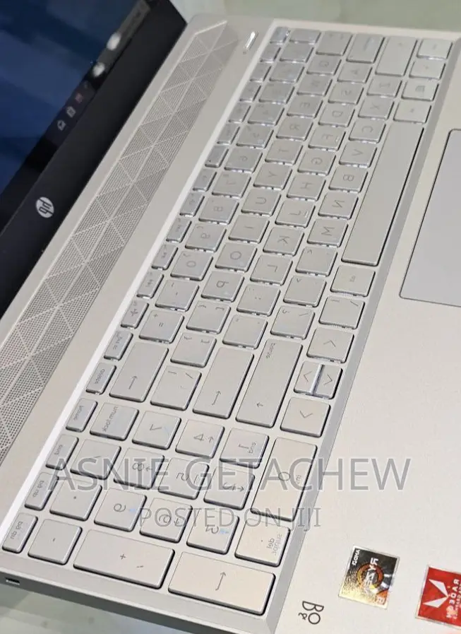 New Laptop HP Pavilion 15 12GB Intel Core I5 HDD 1T