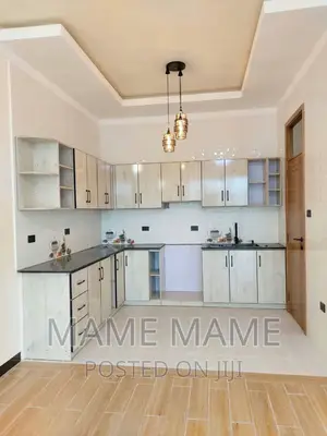 5bdrm Villa in Addis Abeba, Bole for sale