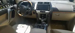 Toyota Land Cruiser 2022 Blue