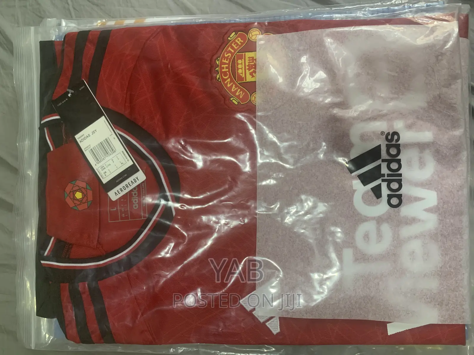 Manchester United Home Kit