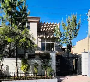5bdrm House in Oromia-Finfinne for sale