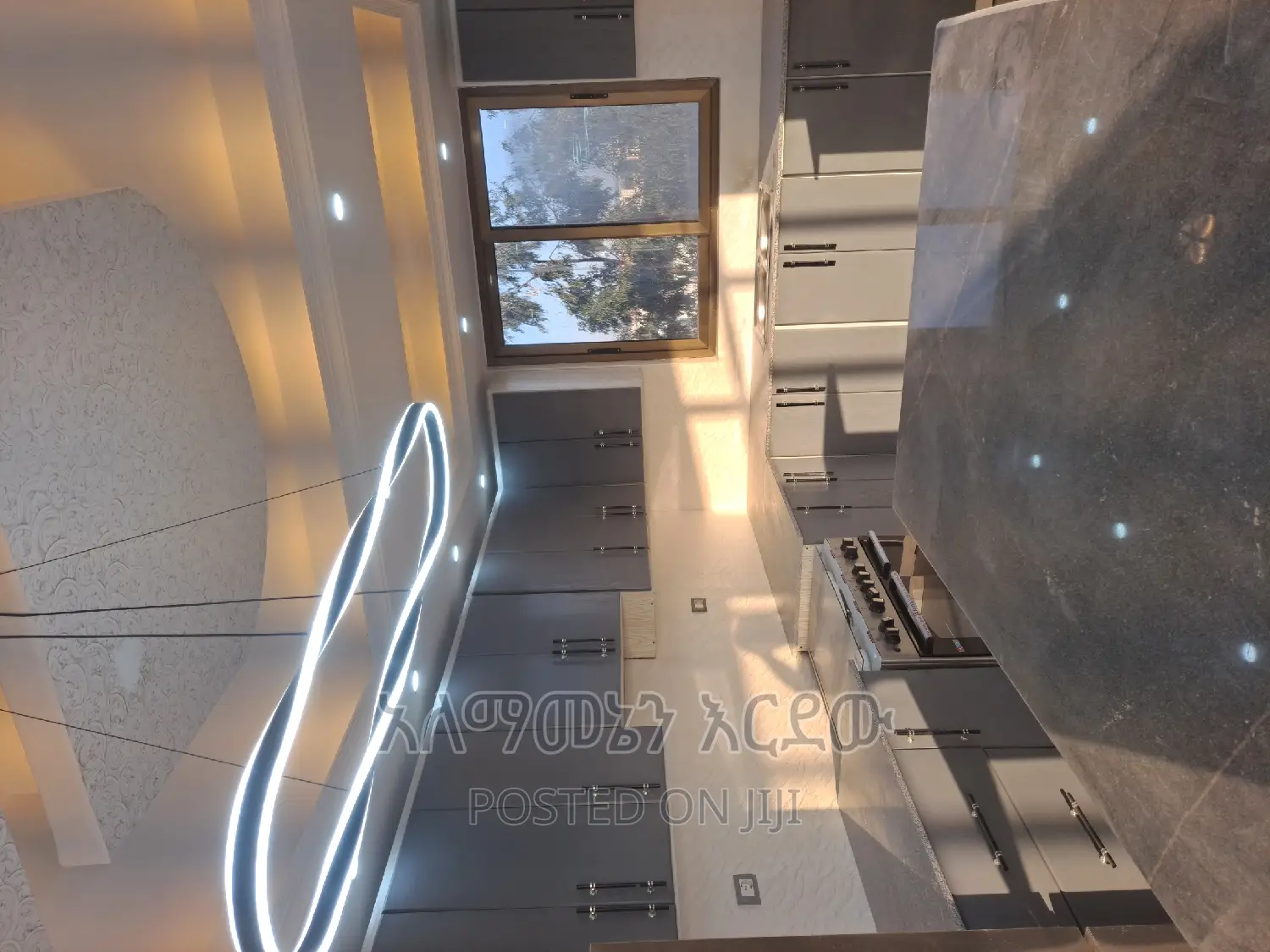 Furnished 5bdrm Apartment in Ayat Apartment, Bole for sale