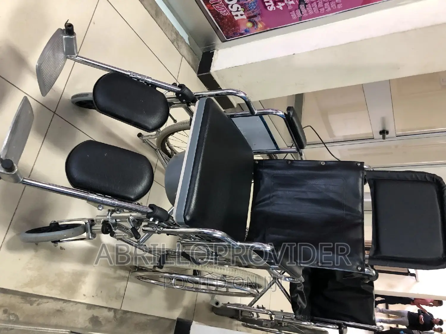 የሚዘርጋ ልክ እንደ አልጋ Wheelchair=Wheelchair*Wheelchair~Wheelchair