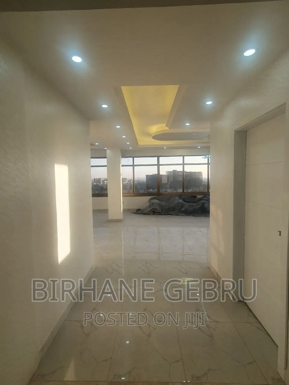 3bdrm Apartment in Apartiment, Bole for rent