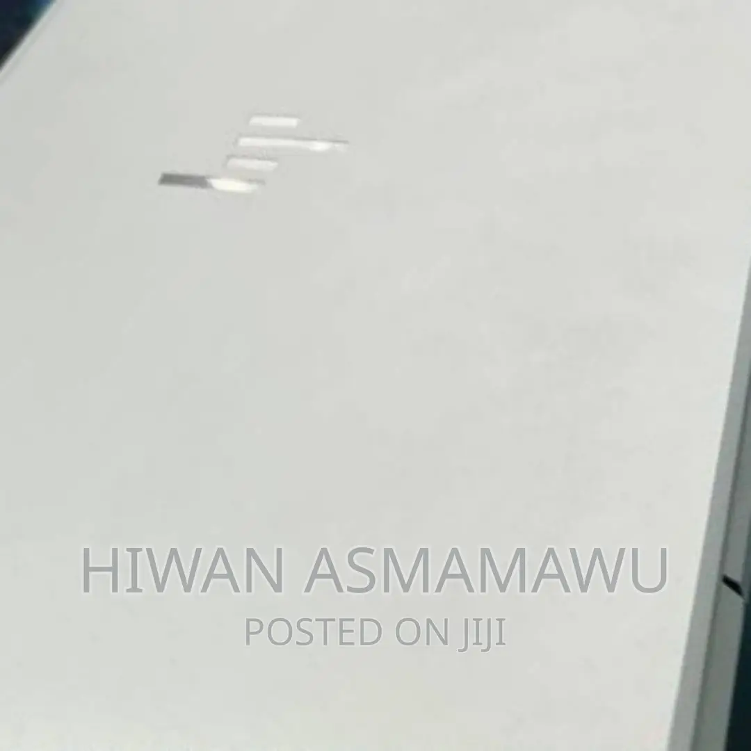 New Laptop HP EliteBook 830 16GB Intel Core I5 SSD 512GB