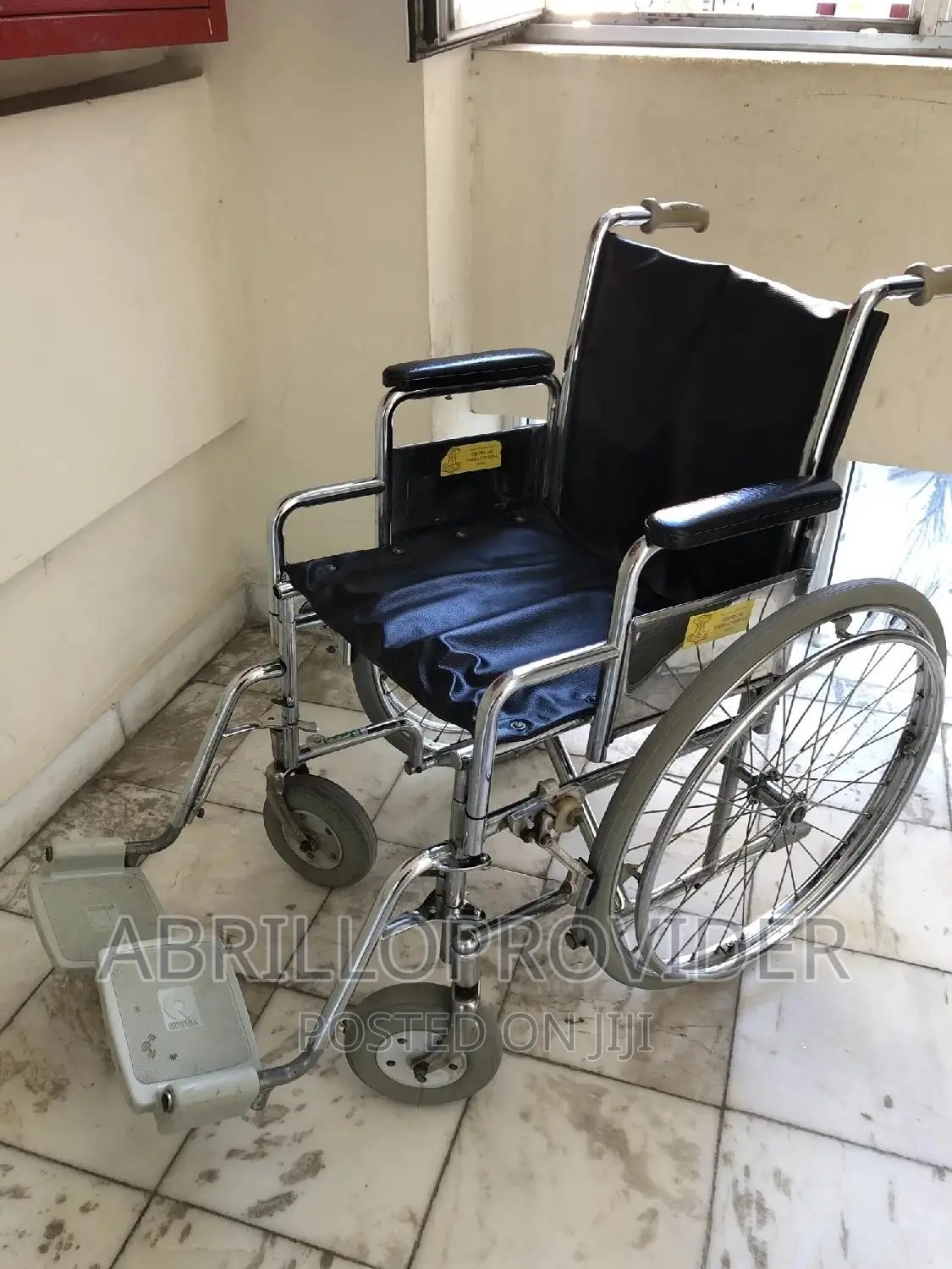 ኡሰድ ውህአልቸር Wheelchair=Wheelchair_wheelchair