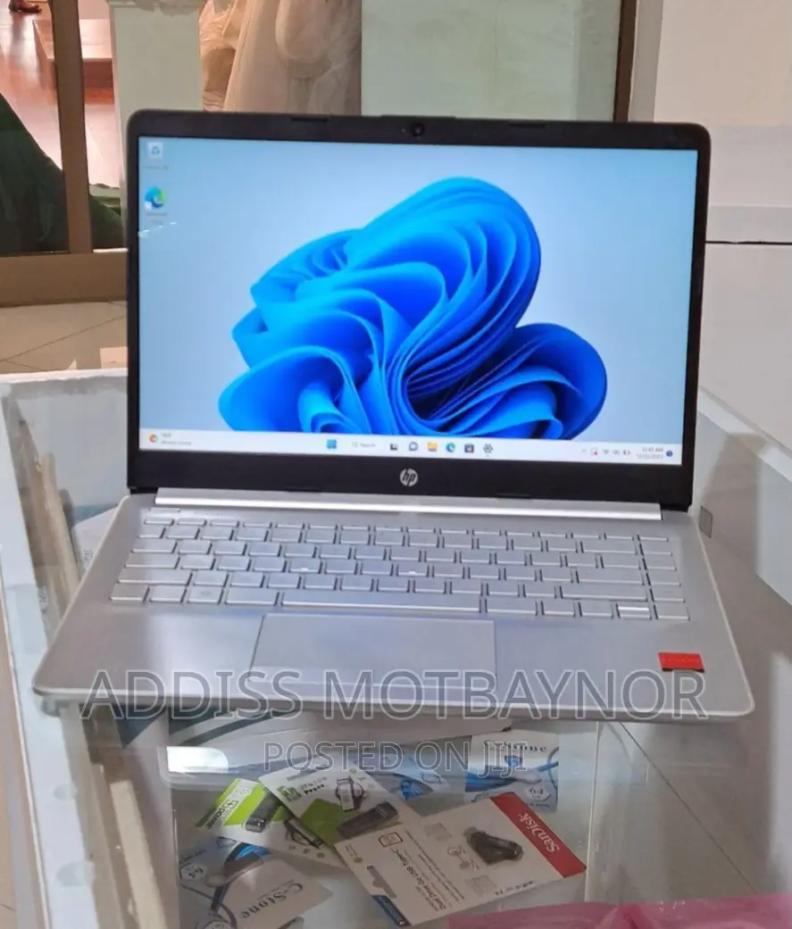 New Laptop HP Pavilion 15 8GB Intel Core I5 SSD 512GB