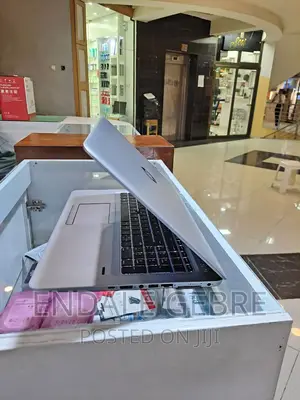 Photo - New Laptop HP EliteBook 850 G4 8GB Intel Core I7 SSD 512GB