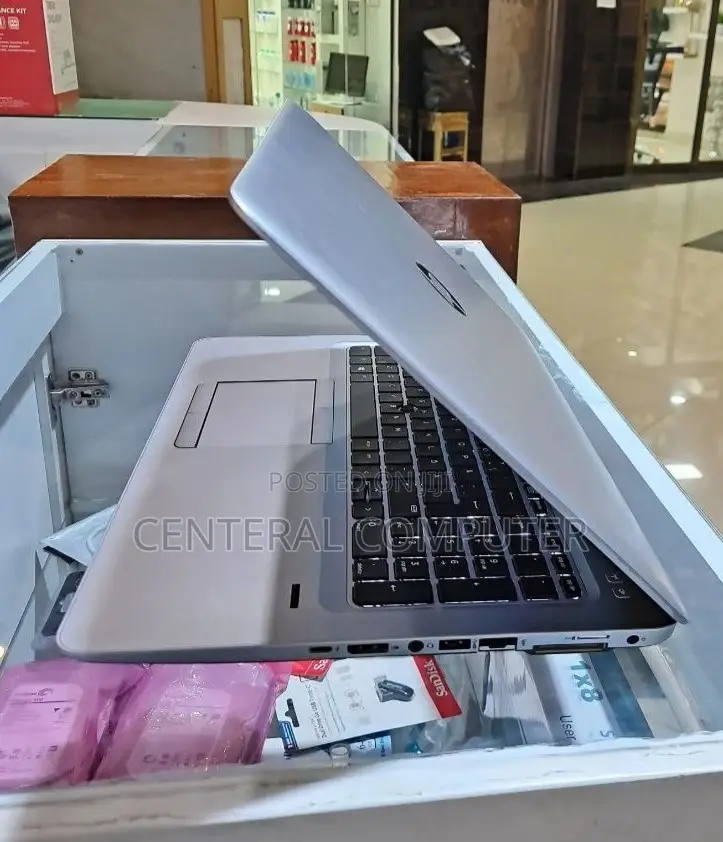 New Laptop HP EliteBook 850 G4 8GB Intel Core I7 SSD 512GB