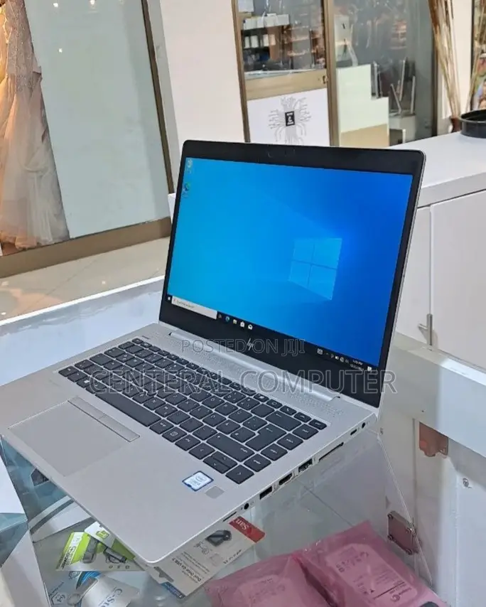 New Laptop HP 15-F272wm 16GB Intel Core I5 SSD 512GB