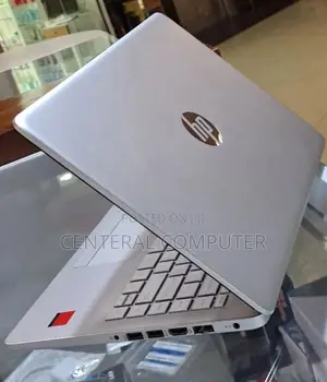New Laptop HP Stream 14 8GB Intel Core I5 HDD 1T
