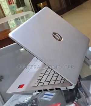 New Laptop HP Stream 14 8GB Intel Core I5 HDD 1T