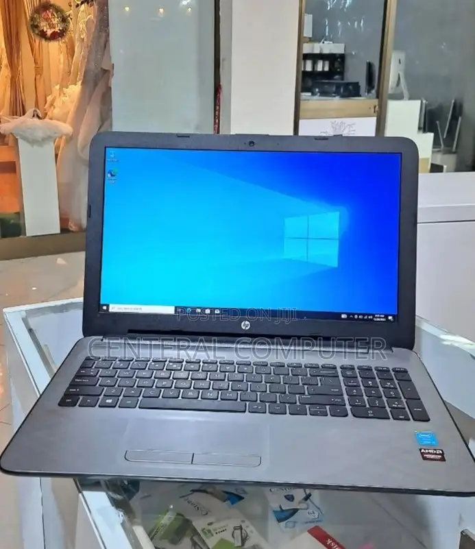 New Laptop HP Stream Notebook 8GB Intel Core I5 HDD 1T