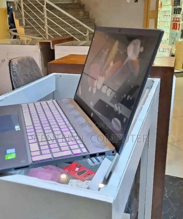 New Laptop HP Pavilion Dv7Z 8GB Intel Core I5 SSD 512GB