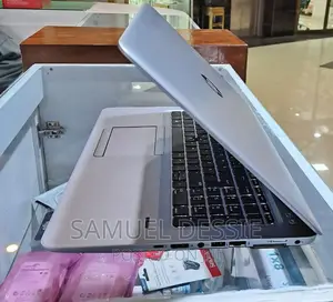 Photo - New Laptop HP EliteBook 850 G4 8GB Intel Core I7 SSD 512GB