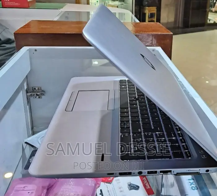 New Laptop HP EliteBook 850 G4 8GB Intel Core I7 SSD 512GB