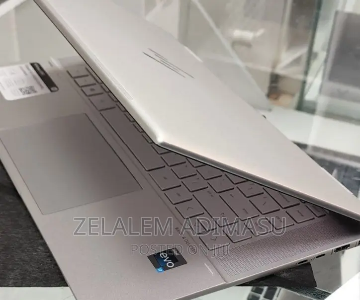 New Laptop HP Envy X360 16GB Intel Core I7 SSD 512GB