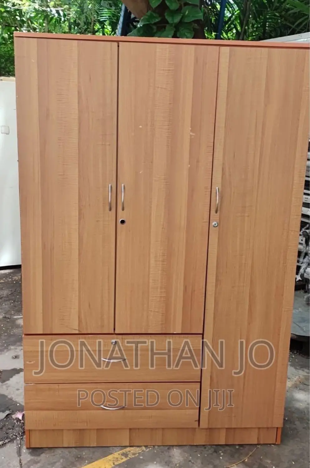 3 Doors Cupboard