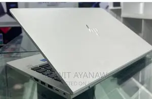 Photo - New Laptop HP 16GB Intel Core I5 SSD 512GB