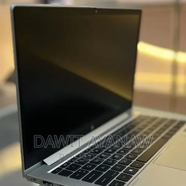 New Laptop HP 16GB AMD Ryzen 7 SSD 512GB