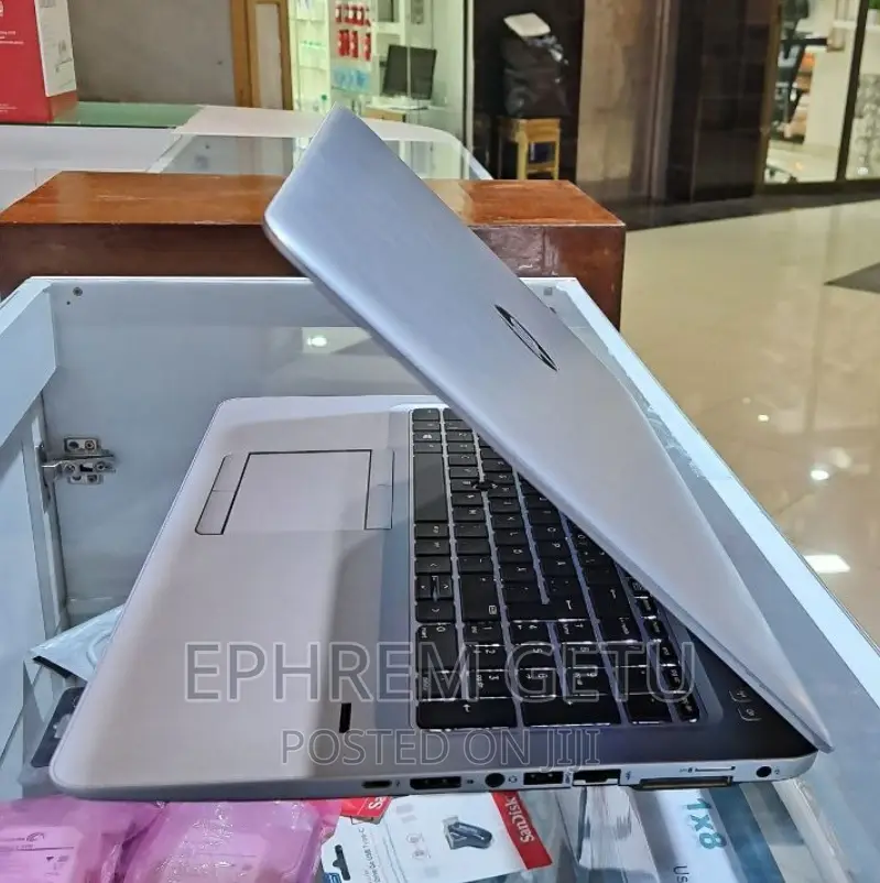 New Laptop HP EliteBook 840 G4 8GB Intel Core I7 SSD 512GB