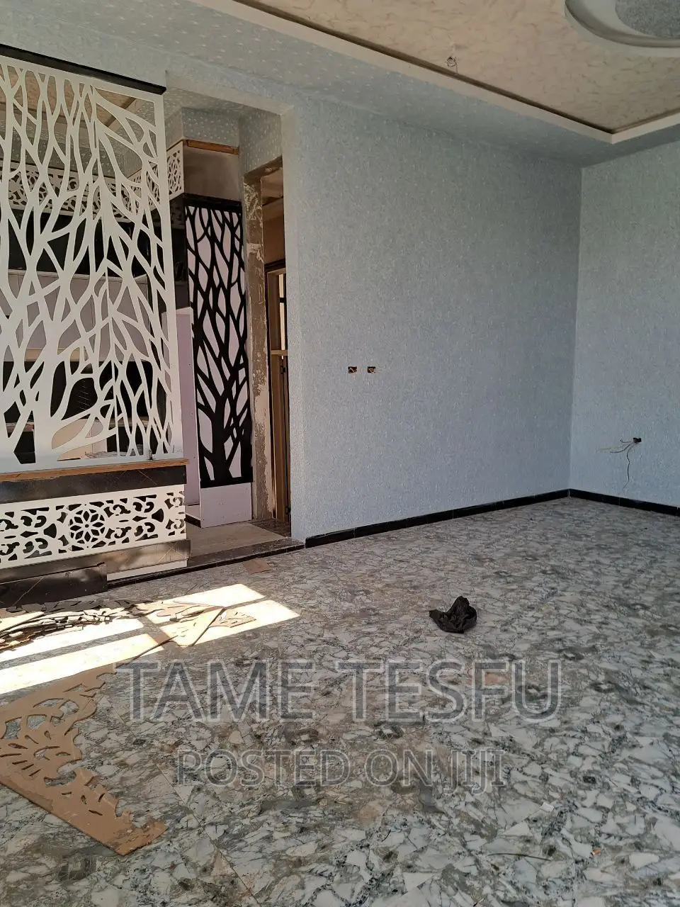 Furnished 6bdrm House in Keniteri Alem Gena, Oromia-Finfinne for sale