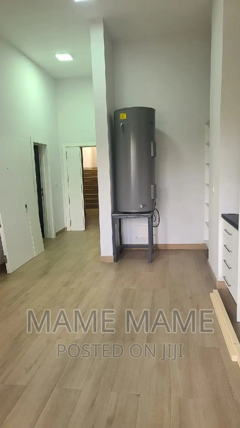 4bdrm Penthouse in Addis Abeba, Bole for sale