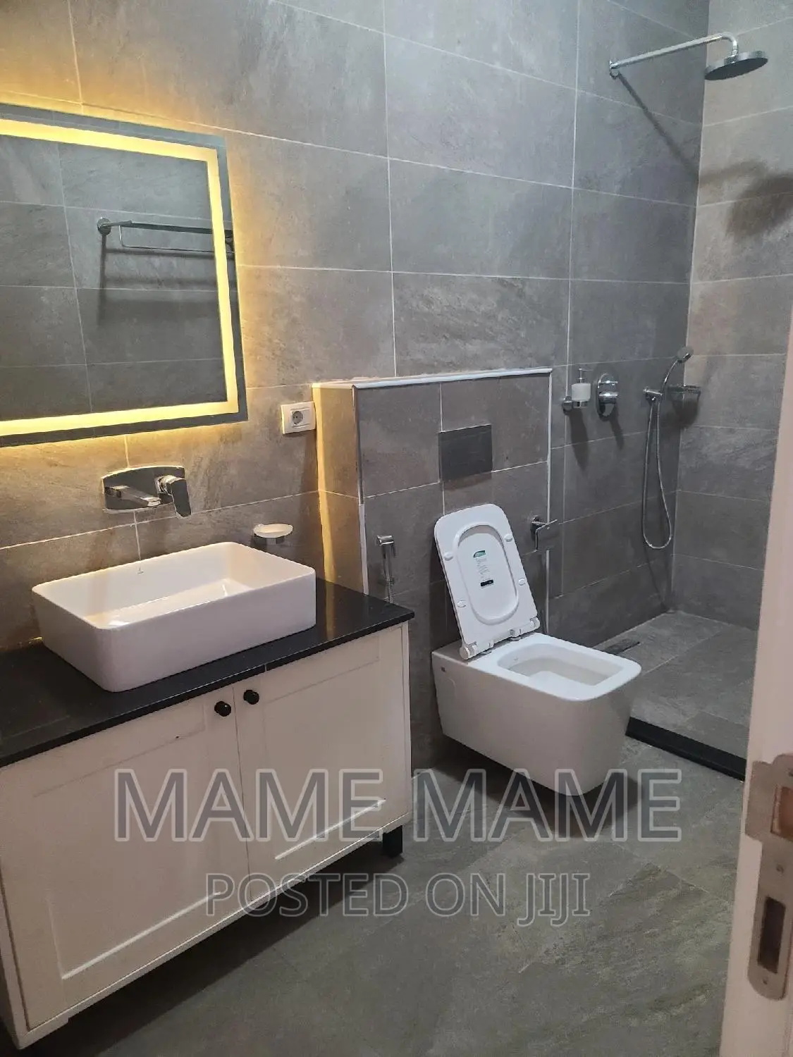 4bdrm Penthouse in Addis Abeba, Bole for sale