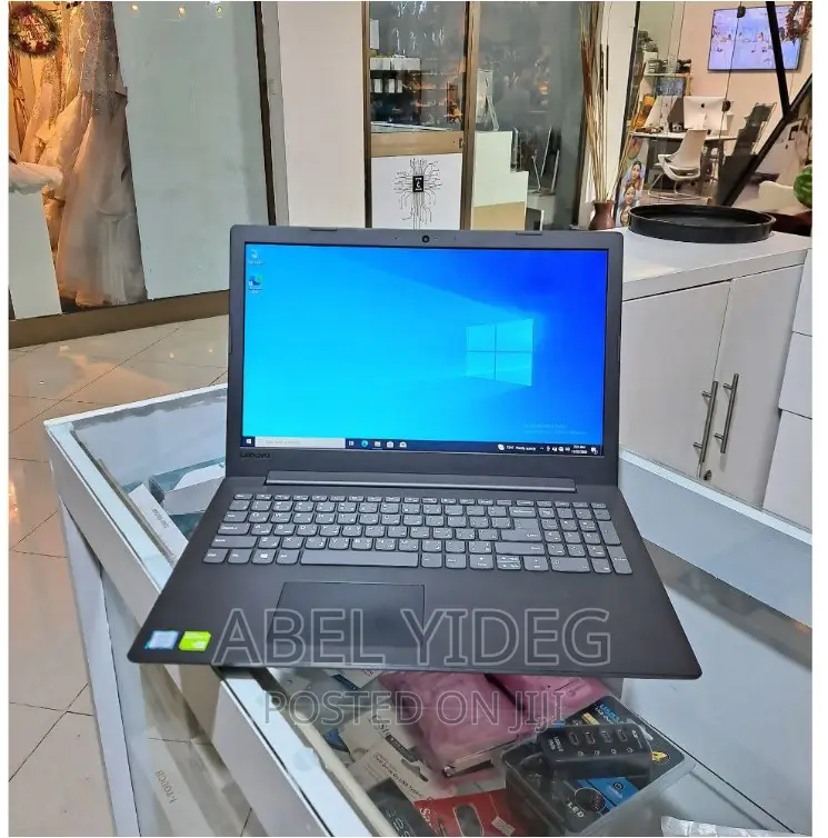 New Laptop Lenovo Ideapad 3 8GB Intel Core I5 HDD 1T