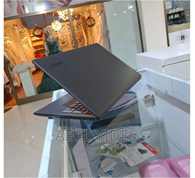 New Laptop Lenovo Ideapad 3 8GB Intel Core I5 HDD 1T