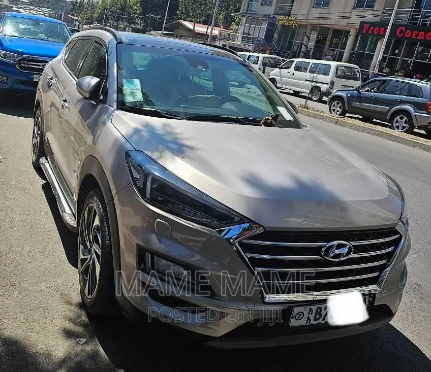 New Hyundai Tucson 2020 Gray