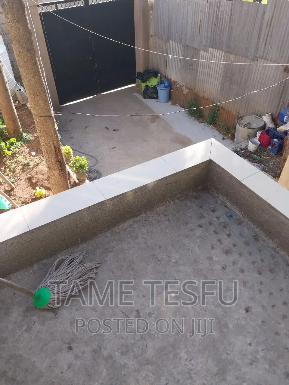 Furnished 2bdrm House in Yeka Kollejii for sale