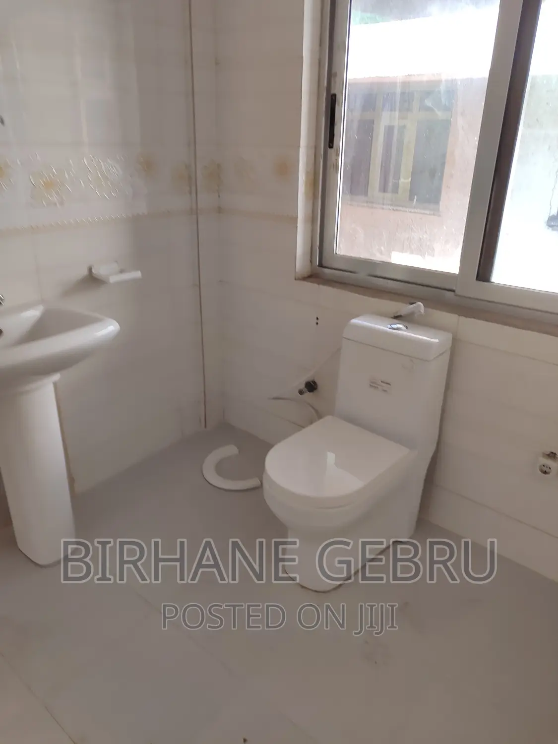 Furnished 3bdrm Apartment in Apartiment, Bole for rent