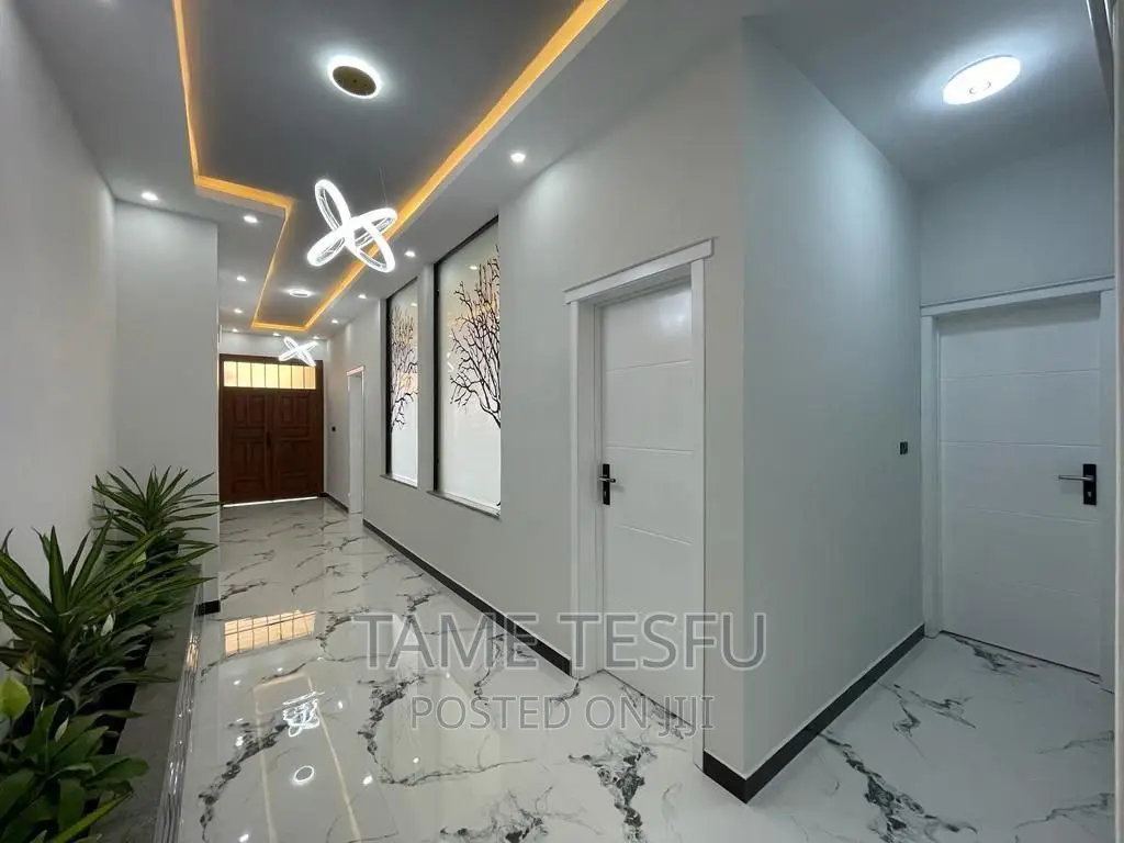 Furnished 4bdrm Villa in Wosene, Yeka for sale