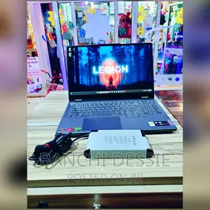 New Laptop Lenovo Legion 5 16GB AMD Ryzen 7 SSD 512GB