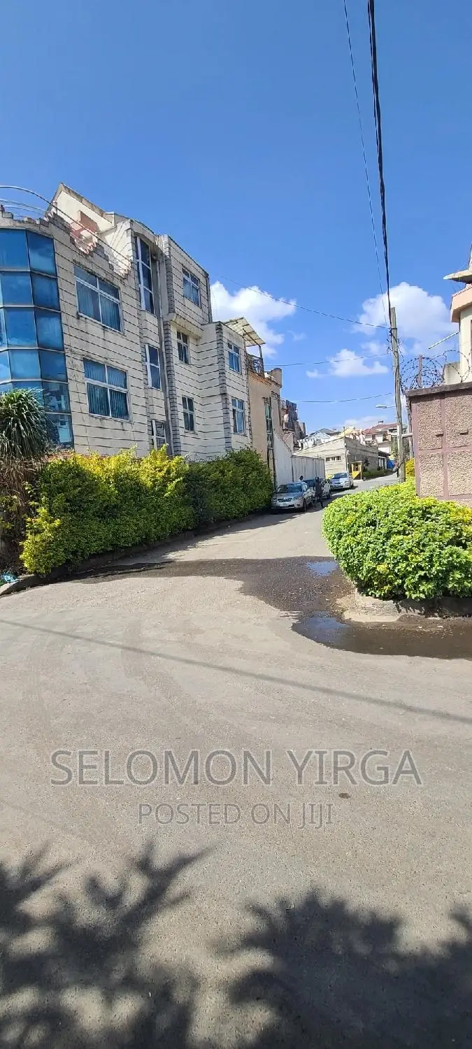 Furnished 9bdrm House in Adis Abba, Bole for rent