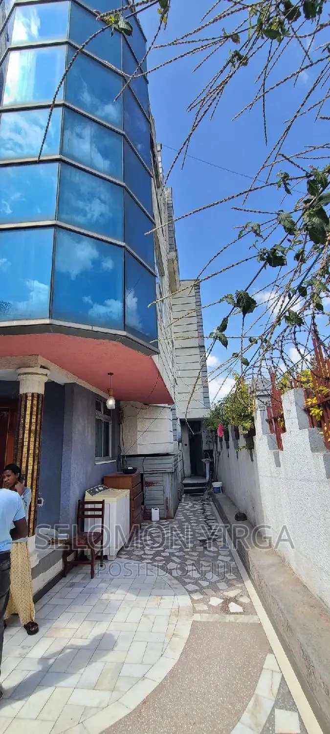 Furnished 9bdrm House in Adis Abba, Bole for rent