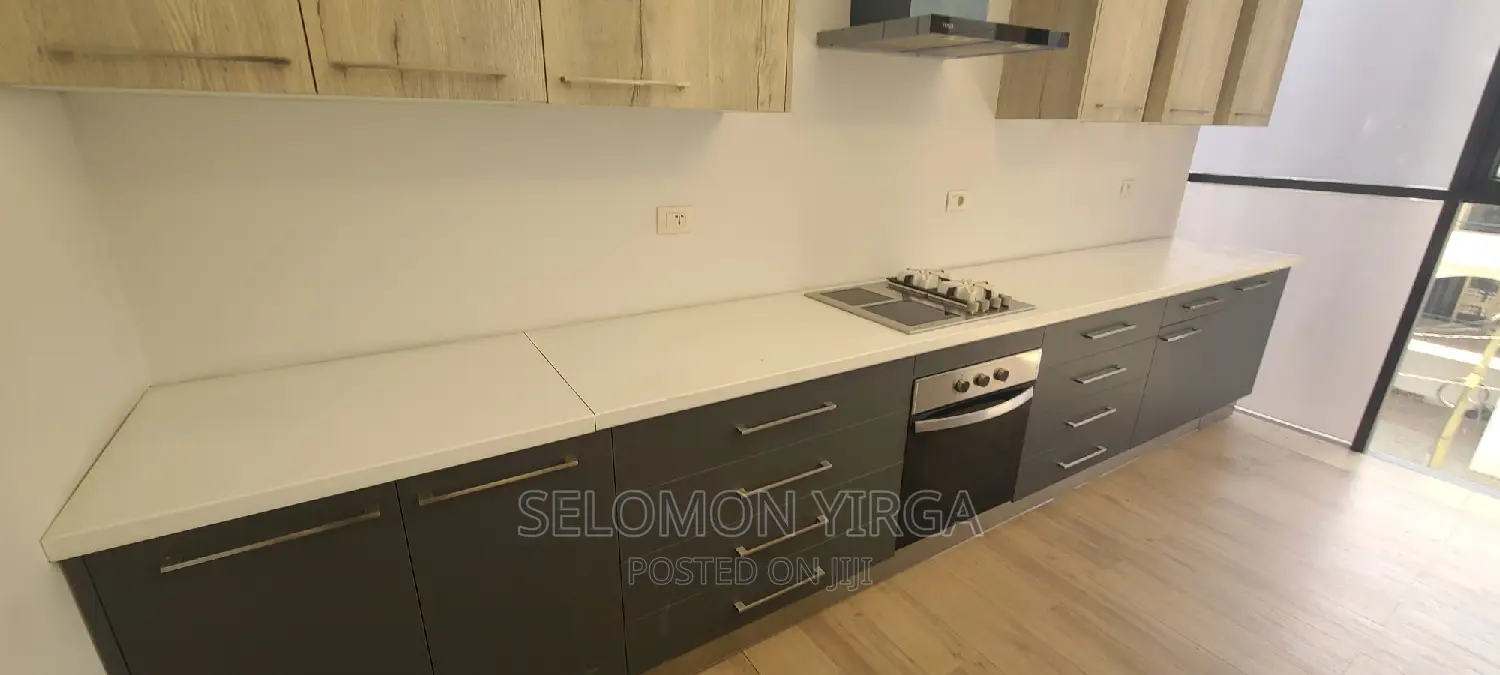 4bdrm Penthouse in Adis Abba, Bole for sale