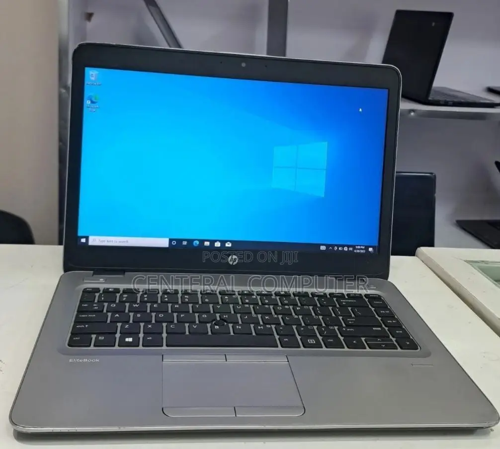 New Laptop HP 430 G4 8GB Intel Core I7 HDD 1T