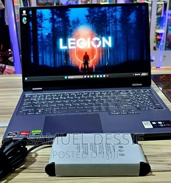 New Laptop Lenovo Legion 5 16GB AMD Ryzen 7 SSD 512GB