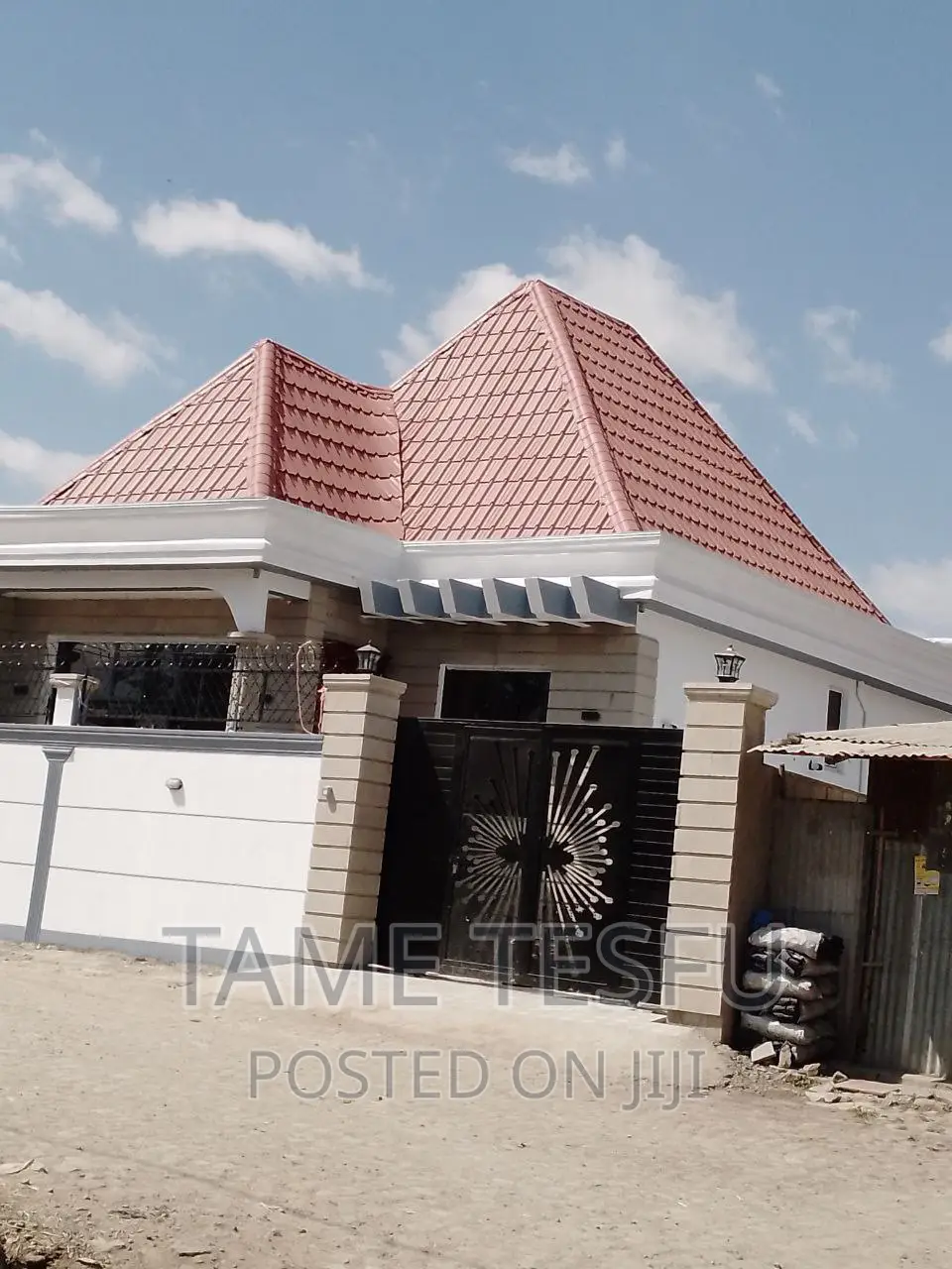 Furnished 3bdrm Villa in Hayat, Bole for sale