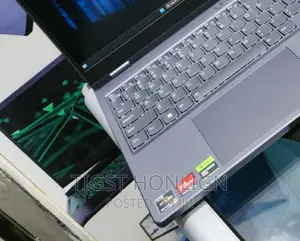 New Laptop Lenovo Legion 5 16GB AMD Ryzen 7 SSD 512GB