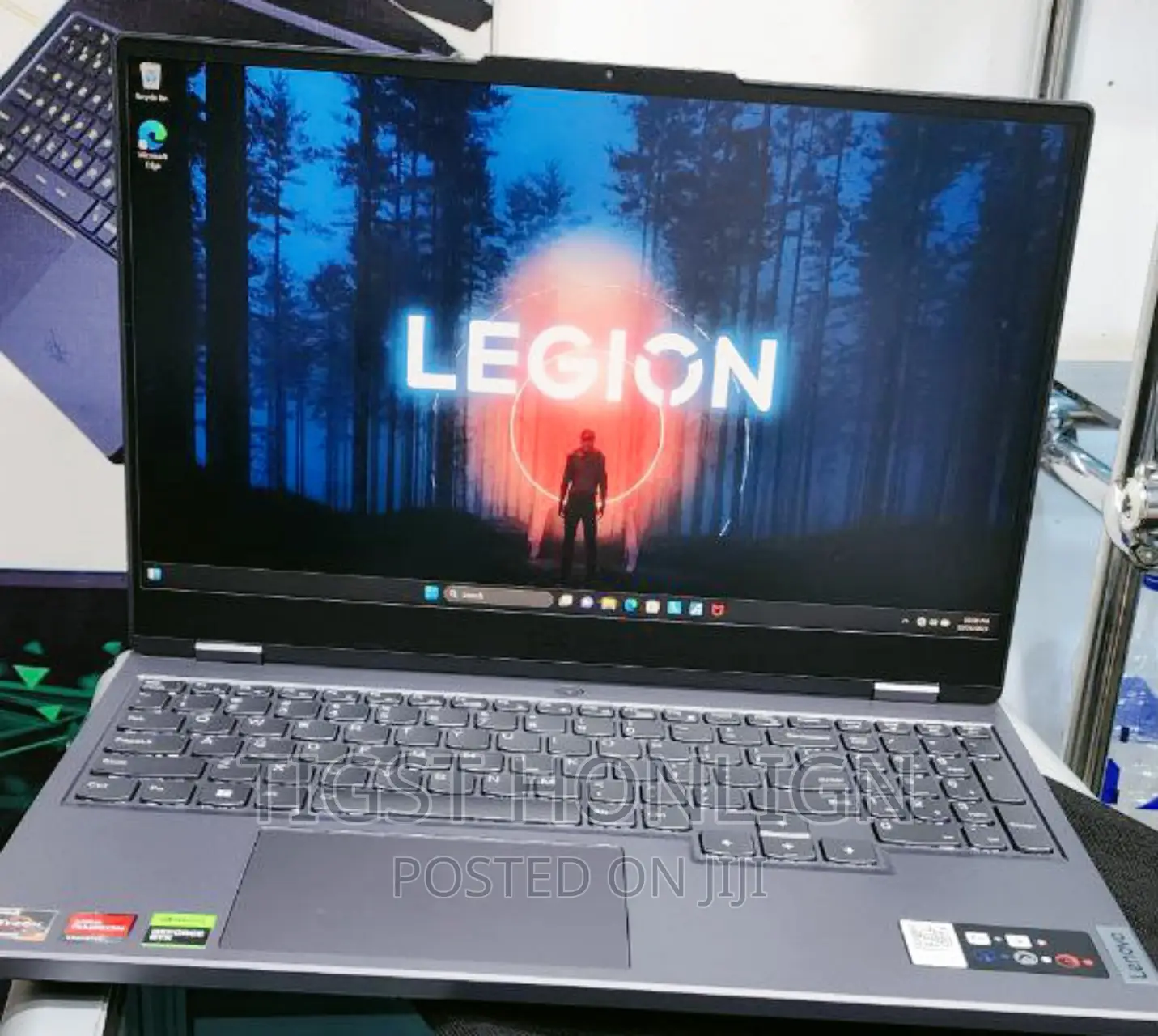 New Laptop Lenovo Legion 5 16GB AMD Ryzen 7 SSD 512GB