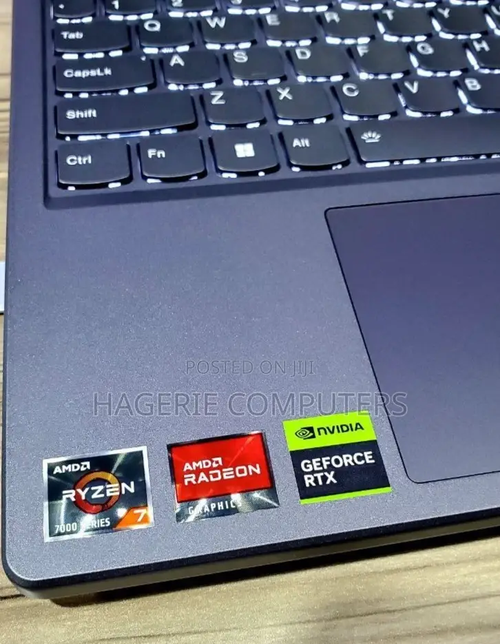 New Laptop Lenovo Legion 5 16GB AMD Ryzen 7 SSD 512GB