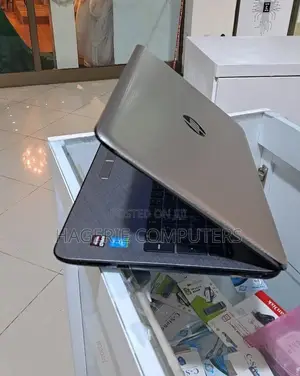 New Laptop HP Stream Notebook 8GB Intel Core I5 HDD 1T