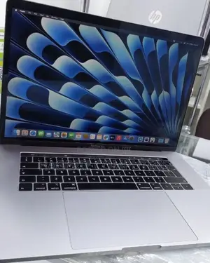 New Laptop Apple MacBook Pro 2020 32GB Intel Core I9 SSD 1T