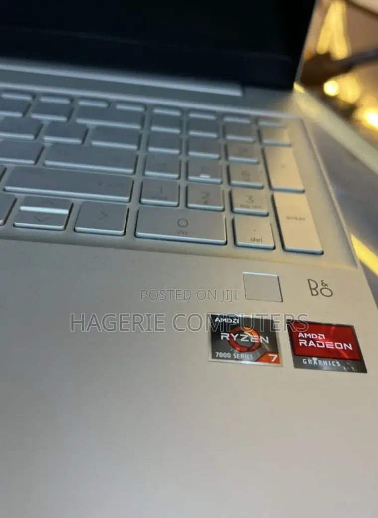 New Laptop HP Pavilion 15 16GB AMD Ryzen 7 SSD 512GB