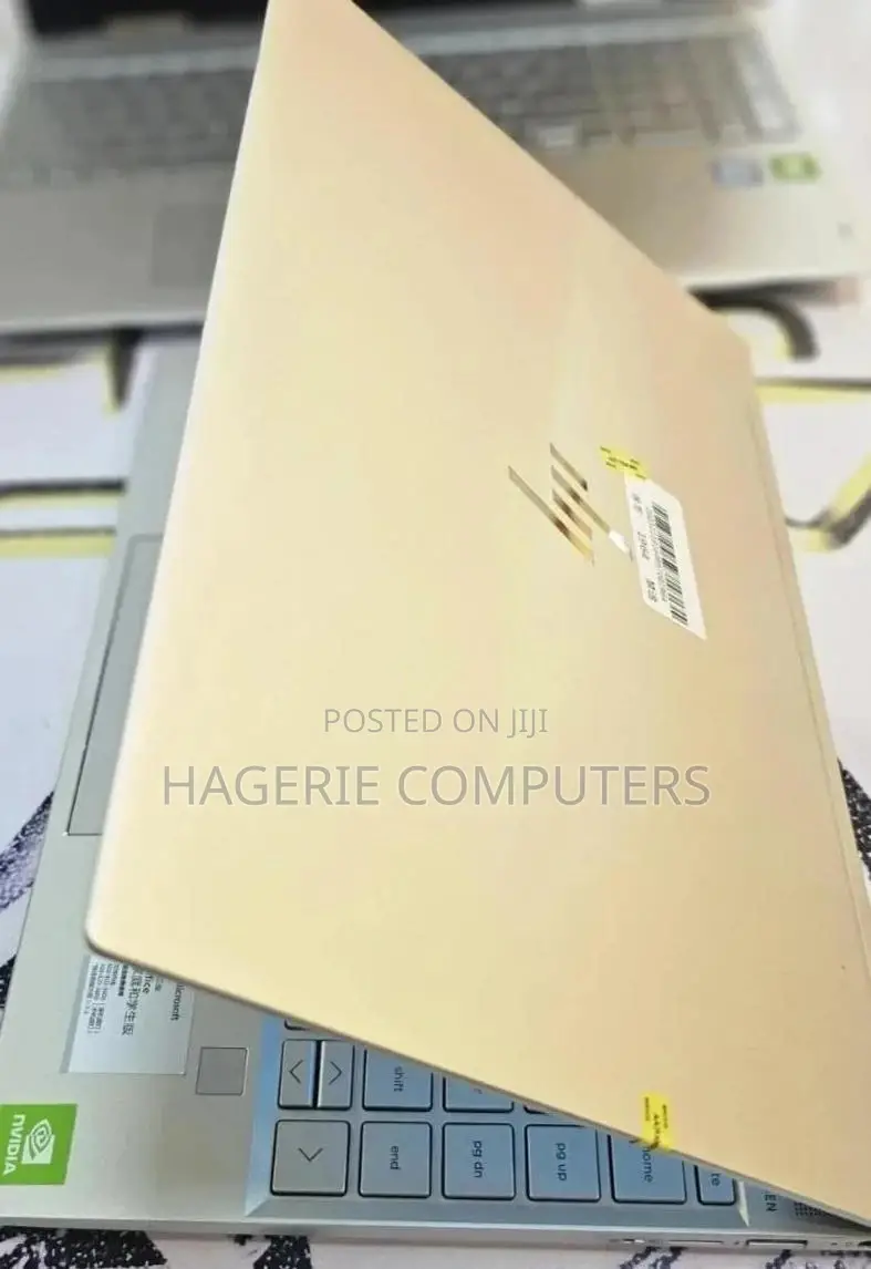 New Laptop HP Envy 13 8GB Intel Core i5 SSD 512GB