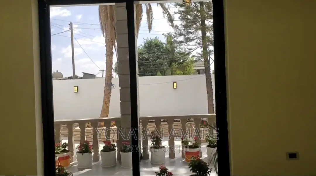 Furnished 3bdrm Villa in Arada for sale