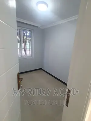 Furnished 2bdrm Condo in አያት ኮንዶሚንየም, Yeka for sale